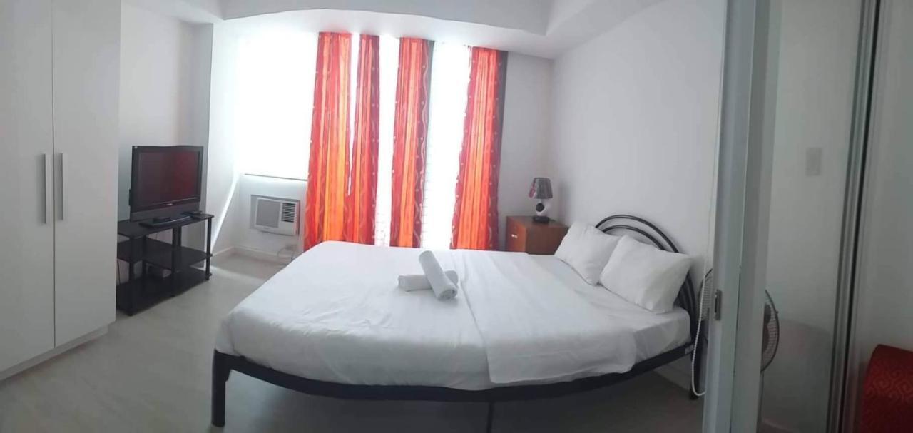 Azure C2 Balcony Wifi Near Mall Airport Multiple Units Paranaque City Exterior photo