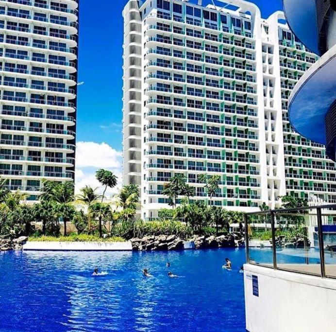 Azure C2 Balcony Wifi Near Mall Airport Multiple Units Paranaque City Exterior photo