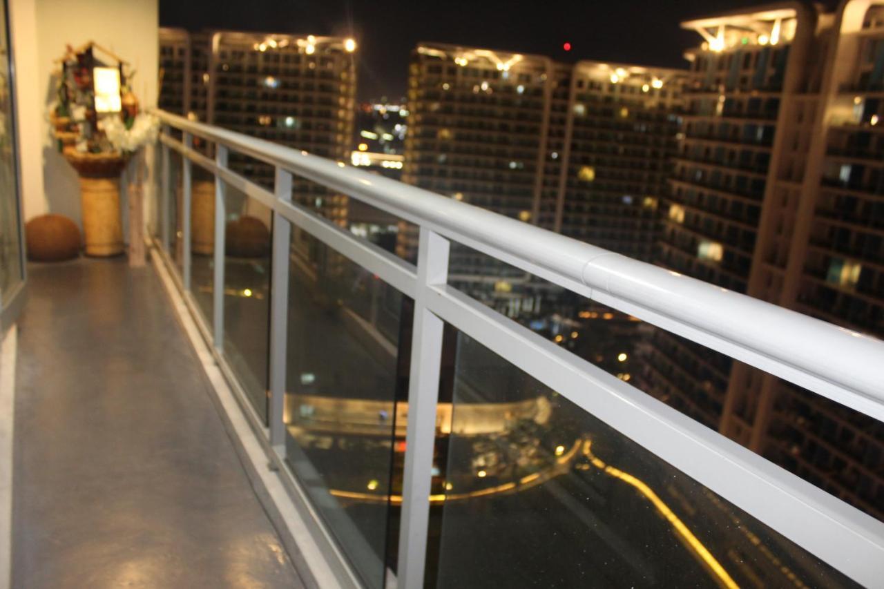 Azure C2 Balcony Wifi Near Mall Airport Multiple Units Paranaque City Exterior photo