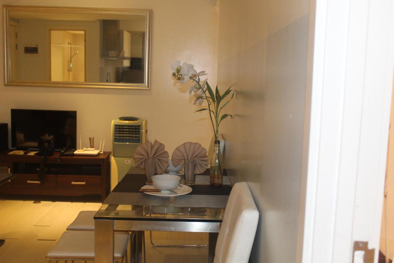 Azure C2 Balcony Wifi Near Mall Airport Multiple Units Paranaque City Exterior photo