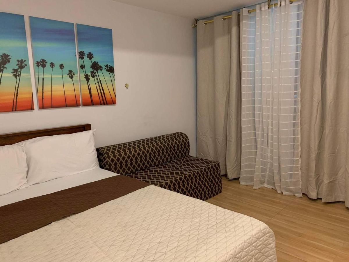 Azure C2 Balcony Wifi Near Mall Airport Multiple Units Paranaque City Exterior photo